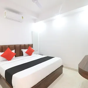King Plaza 4*, New Delhi India