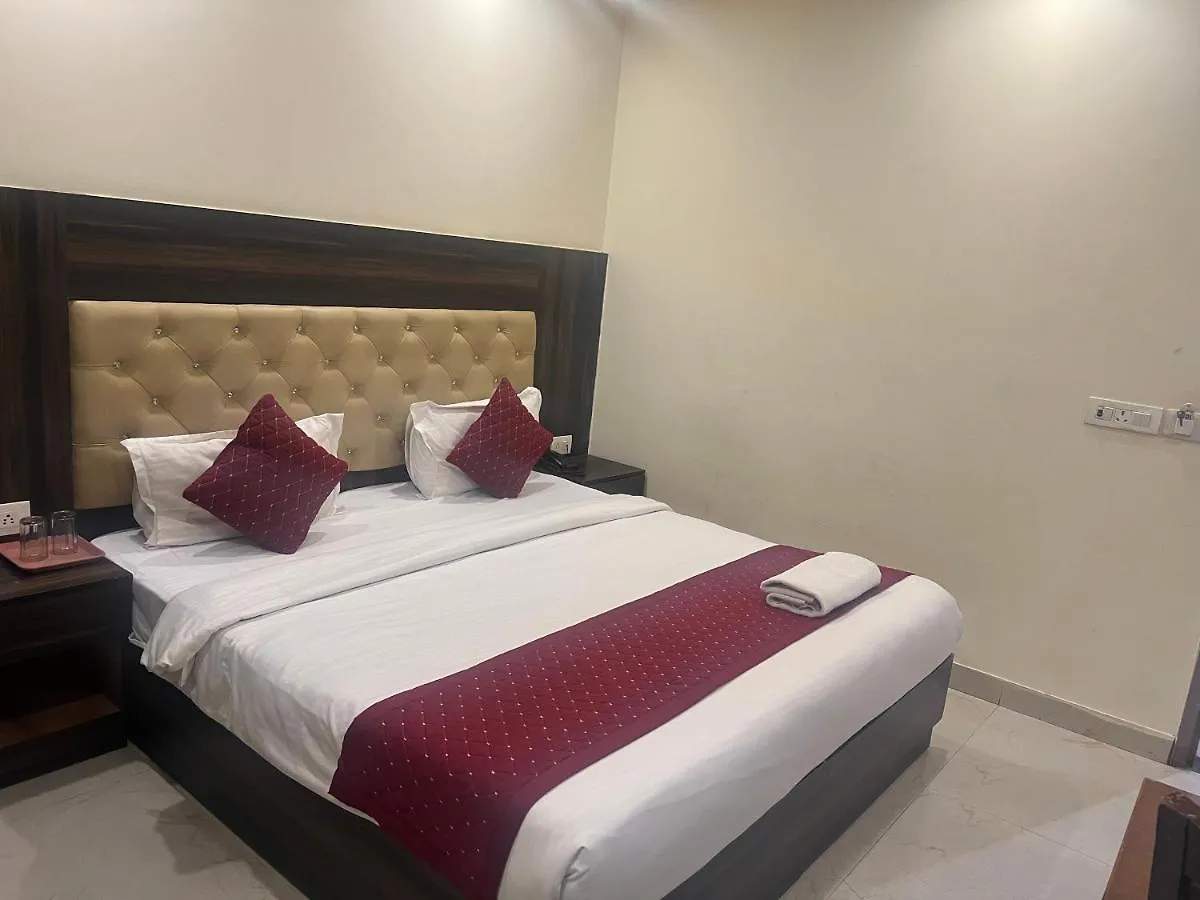 Hotel New City Lite Near Igi Airport Delhi