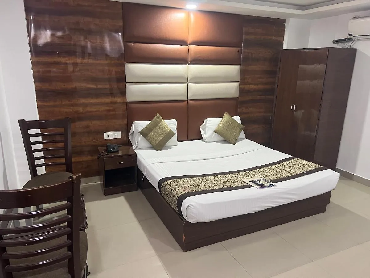 Hotel New City Lite Near Igi Airport Delhi  New Delhi