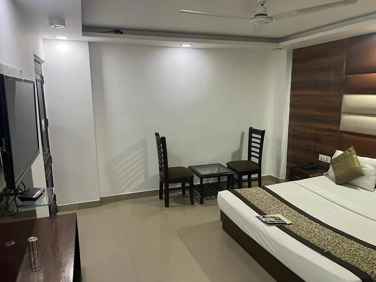 Hotel New City Lite Near Igi Airport Delhi  New Delhi